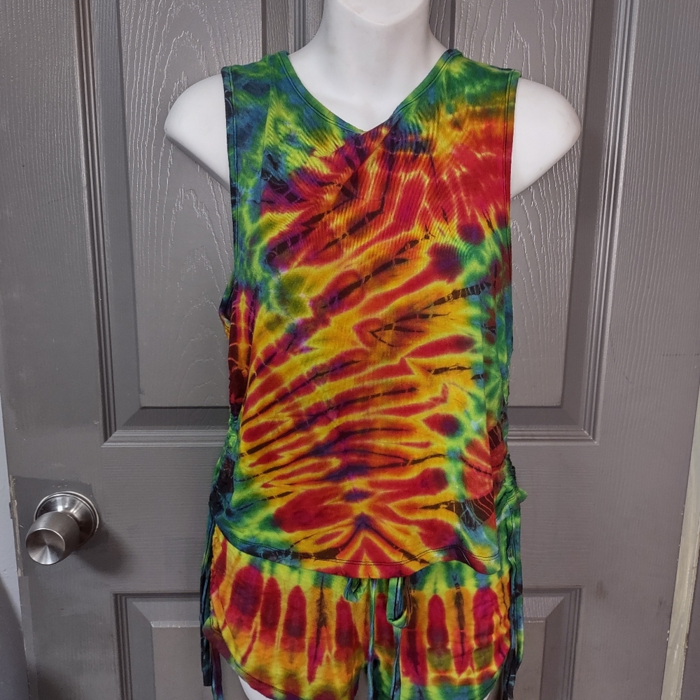 Kathmandu Imports Festival Tye dye Tank top & shorts s M - Picture 3 of 6